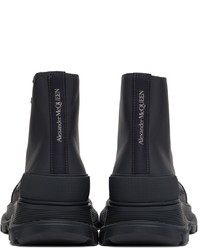 dunkelblaue hohe Sneakers aus Leder von Alexander McQueen