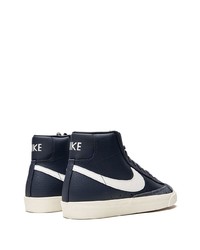 dunkelblaue hohe Sneakers aus Leder von Nike