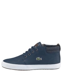 dunkelblaue hohe Sneakers aus Leder von Lacoste