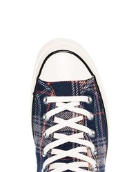 dunkelblaue hohe Sneakers aus Segeltuch mit Schottenmuster von Converse