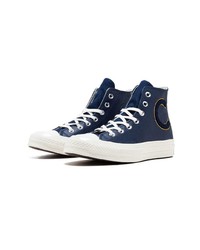 dunkelblaue hohe Sneakers aus Segeltuch von Converse