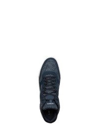 dunkelblaue hohe Sneakers aus Segeltuch von Lacoste