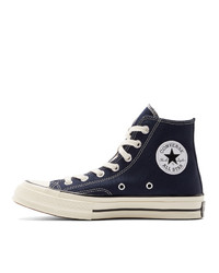 dunkelblaue hohe Sneakers aus Segeltuch von Converse