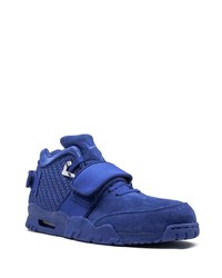 dunkelblaue hohe Sneakers aus Wildleder von Nike