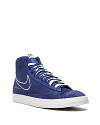 dunkelblaue hohe Sneakers aus Wildleder von Nike