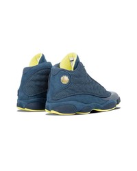 dunkelblaue hohe Sneakers von Jordan