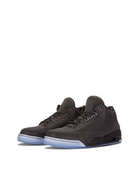 dunkelblaue hohe Sneakers von Jordan