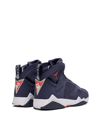 dunkelblaue hohe Sneakers von Jordan