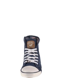 dunkelblaue hohe Sneakers von Mustang