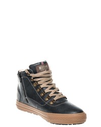 dunkelblaue hohe Sneakers von Mustang Shoes