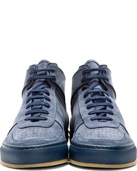 dunkelblaue hohe Sneakers von Common Projects