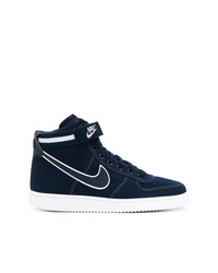 dunkelblaue hohe Sneakers von Nike