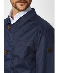dunkelblaue Jacke mit einer Kentkragen und Knöpfen von S4 JACKETS