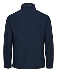 dunkelblaue Jacke mit einer Kentkragen und Knöpfen von Selected Homme