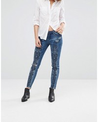 dunkelblaue Jeans mit Destroyed-Effekten von Blank NYC