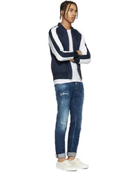 dunkelblaue Jeans mit Destroyed-Effekten von DSQUARED2