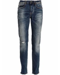 dunkelblaue Jeans mit Destroyed-Effekten von BOSS