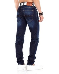 dunkelblaue Jeans mit Destroyed-Effekten von Cipo & Baxx