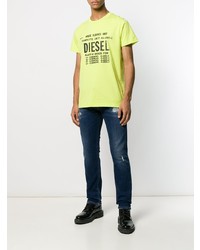 dunkelblaue Jeans mit Destroyed-Effekten von Diesel