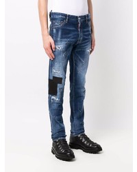 dunkelblaue Jeans mit Destroyed-Effekten von DSQUARED2