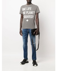 dunkelblaue Jeans mit Destroyed-Effekten von DSQUARED2