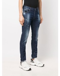 dunkelblaue Jeans mit Destroyed-Effekten von John Richmond