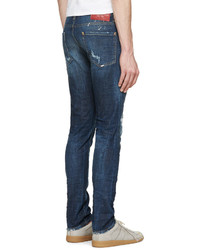 dunkelblaue Jeans mit Destroyed-Effekten von DSQUARED2