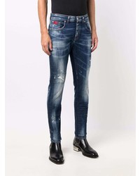 dunkelblaue Jeans mit Destroyed-Effekten von John Richmond