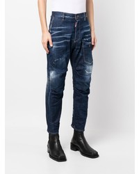 dunkelblaue Jeans mit Destroyed-Effekten von DSQUARED2