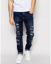 dunkelblaue Jeans mit Destroyed-Effekten von WÅVEN