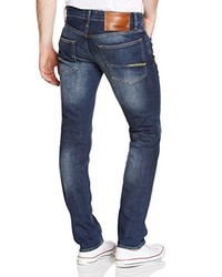 dunkelblaue Jeans