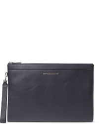 dunkelblaue Leder Clutch Handtasche von WANT Les Essentiels
