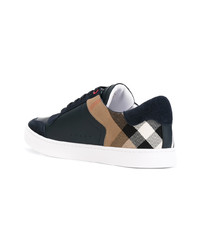 dunkelblaue Leder niedrige Sneakers mit Karomuster von Burberry