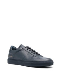 dunkelblaue Leder niedrige Sneakers von Common Projects