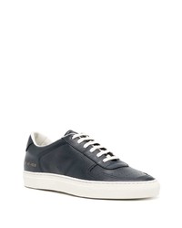 dunkelblaue Leder niedrige Sneakers von Common Projects