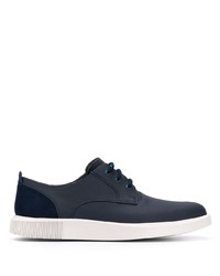 dunkelblaue Leder niedrige Sneakers von Camper