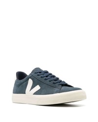 dunkelblaue Leder niedrige Sneakers von Veja