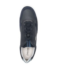 dunkelblaue Leder niedrige Sneakers von Geox