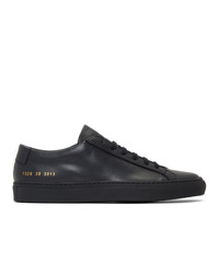 dunkelblaue Leder niedrige Sneakers von Common Projects