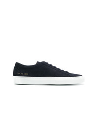 dunkelblaue Leder niedrige Sneakers von Common Projects