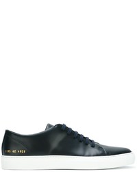 dunkelblaue Leder niedrige Sneakers von Common Projects