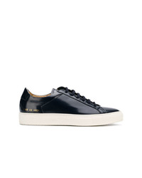 dunkelblaue Leder niedrige Sneakers von Common Projects