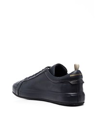 dunkelblaue Leder niedrige Sneakers von Officine Creative