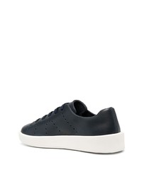 dunkelblaue Leder niedrige Sneakers von Camper