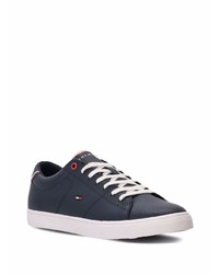 dunkelblaue Leder niedrige Sneakers von Tommy Hilfiger