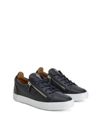 dunkelblaue Leder niedrige Sneakers von Giuseppe Zanotti