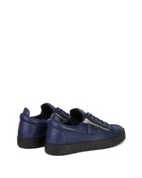 dunkelblaue Leder niedrige Sneakers von Giuseppe Zanotti