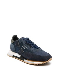 dunkelblaue Leder niedrige Sneakers von Ghoud