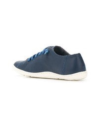 dunkelblaue Leder niedrige Sneakers von Camper