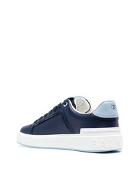 dunkelblaue Leder niedrige Sneakers von Balmain